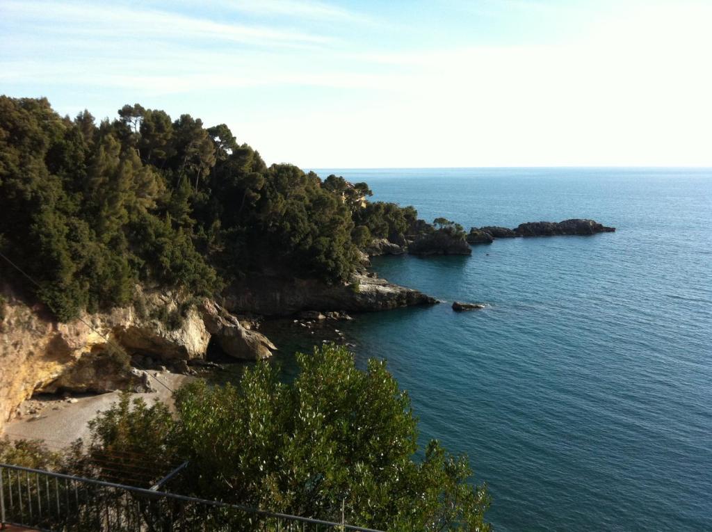 Bed and Breakfast Eco Del Mare Леричи Экстерьер фото