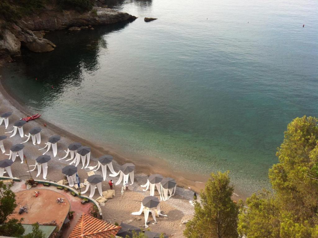Bed and Breakfast Eco Del Mare Леричи Экстерьер фото